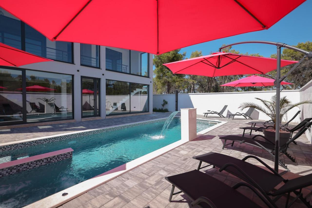 Villa Rhapsody In - Luxury In Zadar Crno