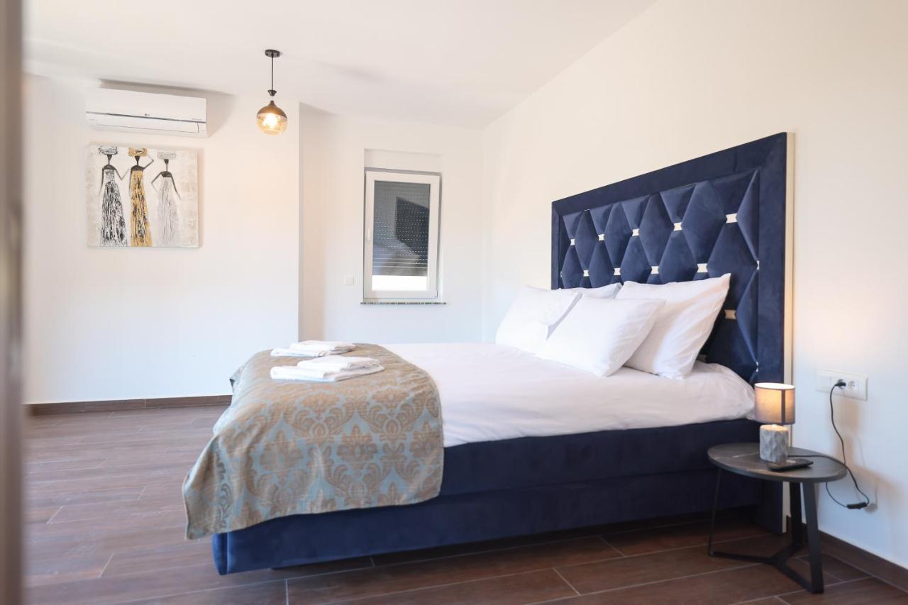 Villa Rhapsody In - Luxury In Zadar Crno