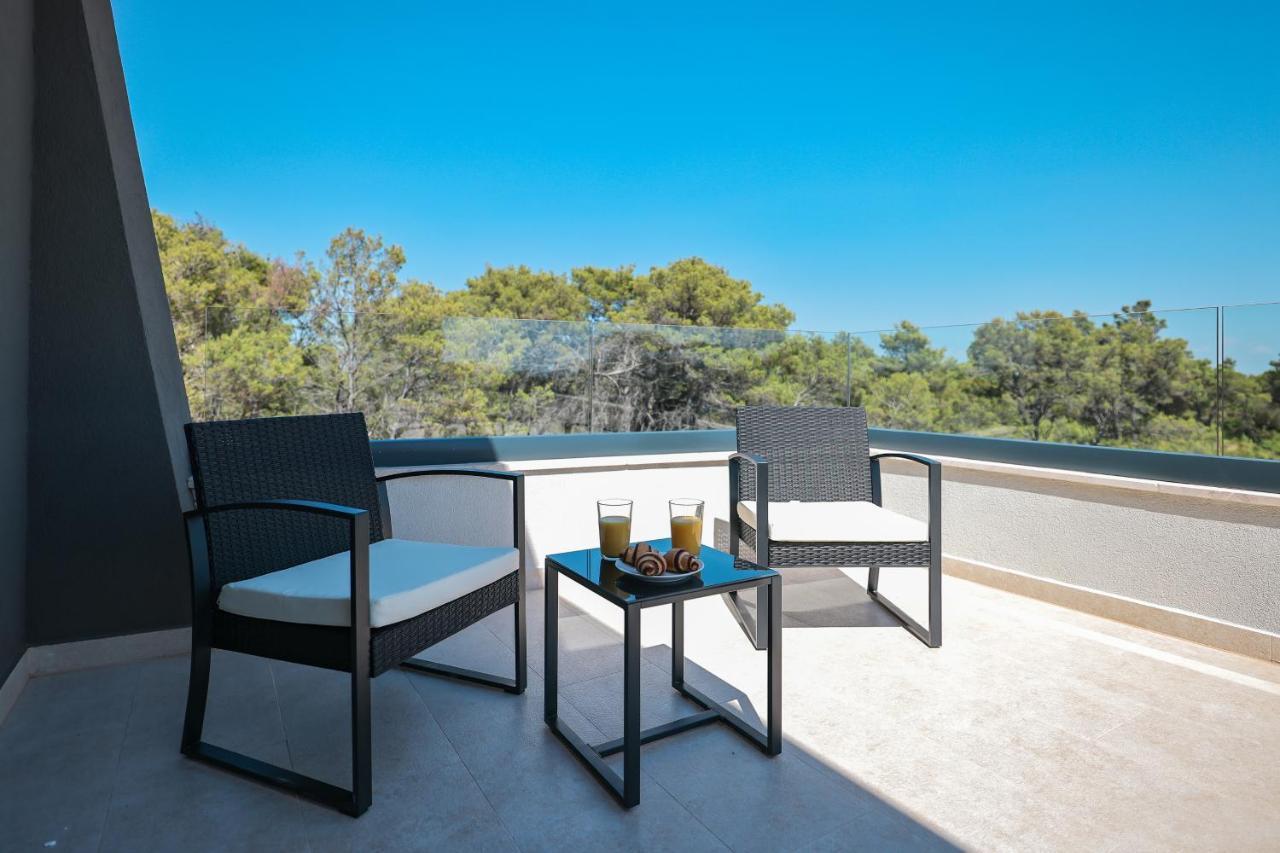 Villa Rhapsody In - Luxury In Zadar Crno