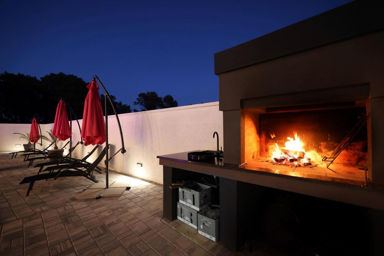 Villa Rhapsody In - Luxury In Zadar *
