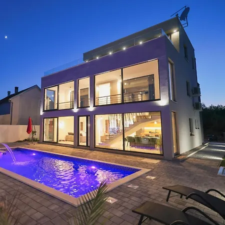 Rhapsody In Green - Luxury Villa In Zadar Crno Exterior photo